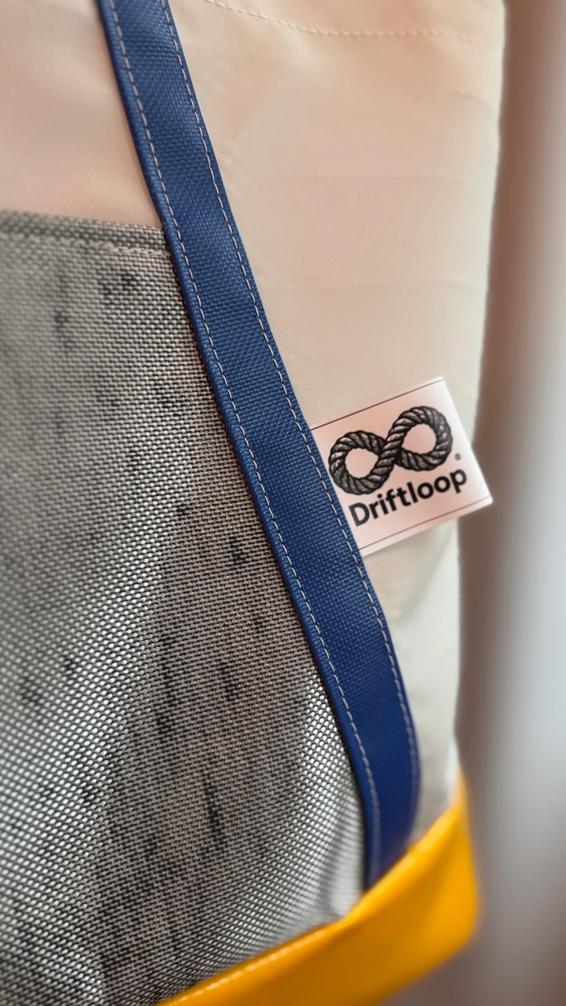 Driftloop Beach Bag