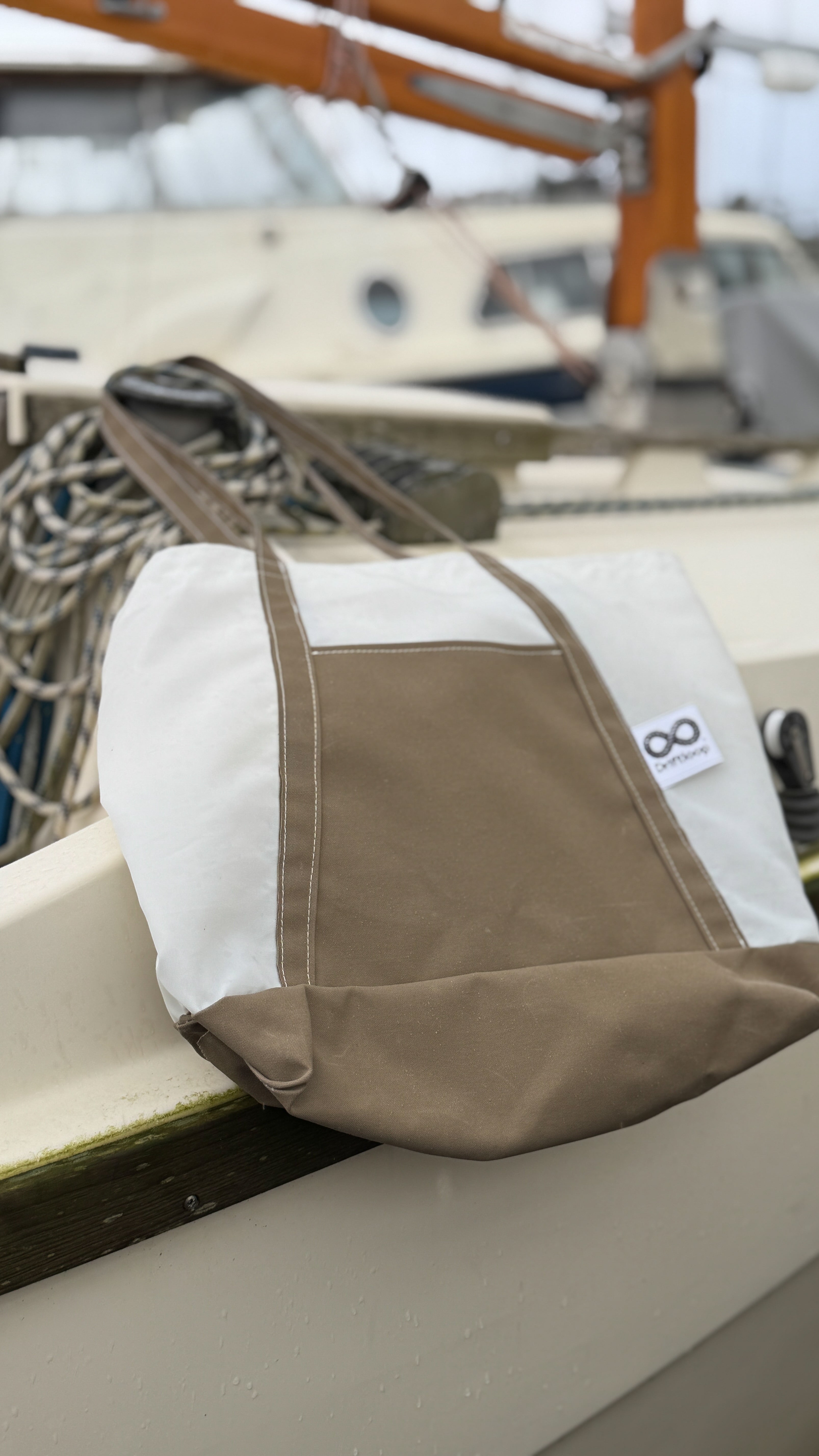 Driftloop Beach Bag - Canvas / White